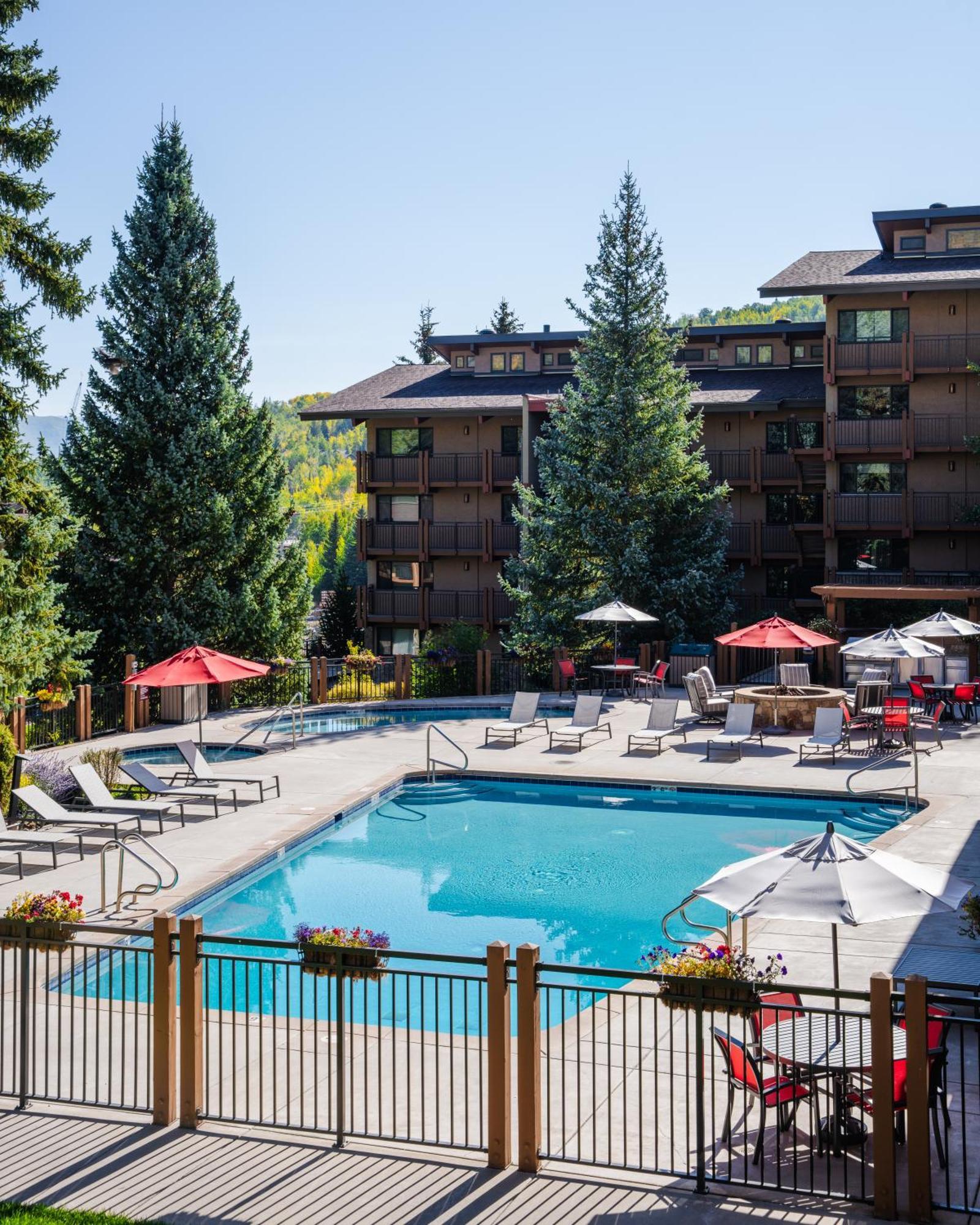 סנואומאס ווילג' Stonebridge Inn מראה חיצוני תמונה